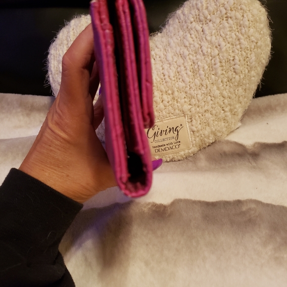 Pink Wallet - Picture 5 of 6
